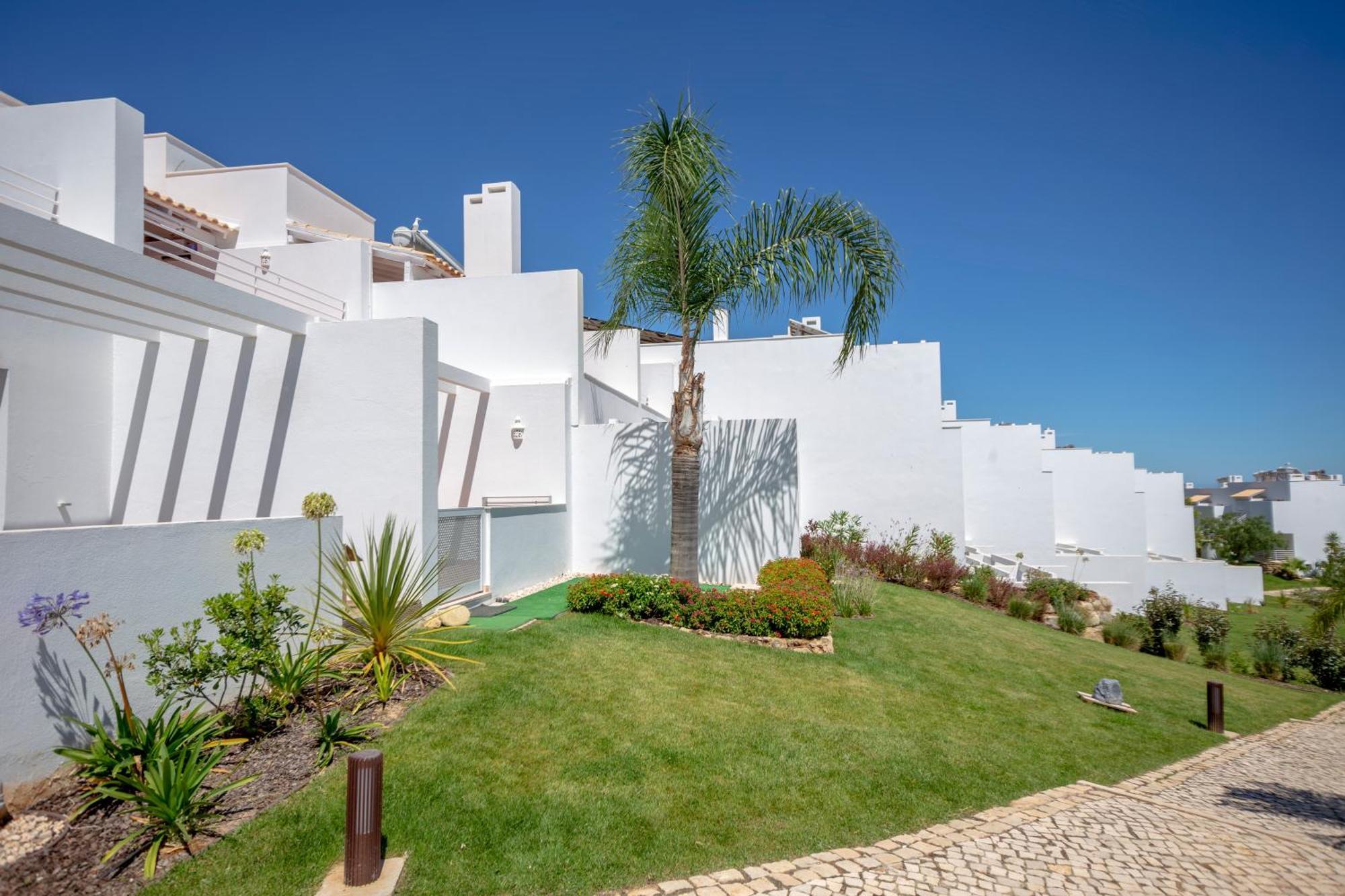Villas D'Agua Beachfront Olhos de Agua  Exterior photo